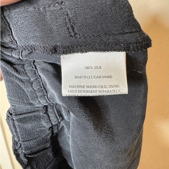 Eileen Fisher Medium Black Washable Silk Crepe Zip Cuff Joggers Pant - Picture 11 of 11